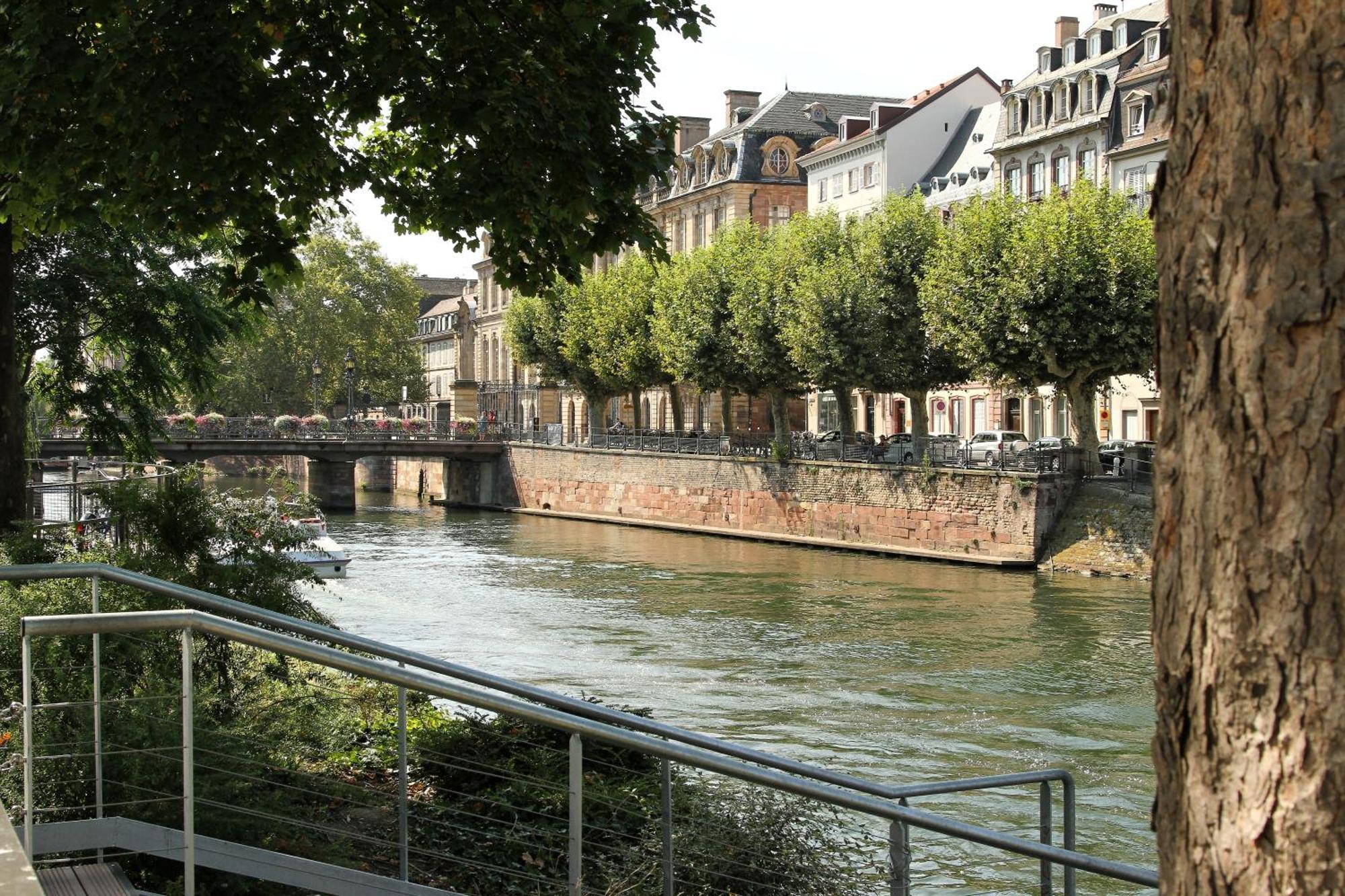 Hotel De L'Ill Strasbourg Luaran gambar